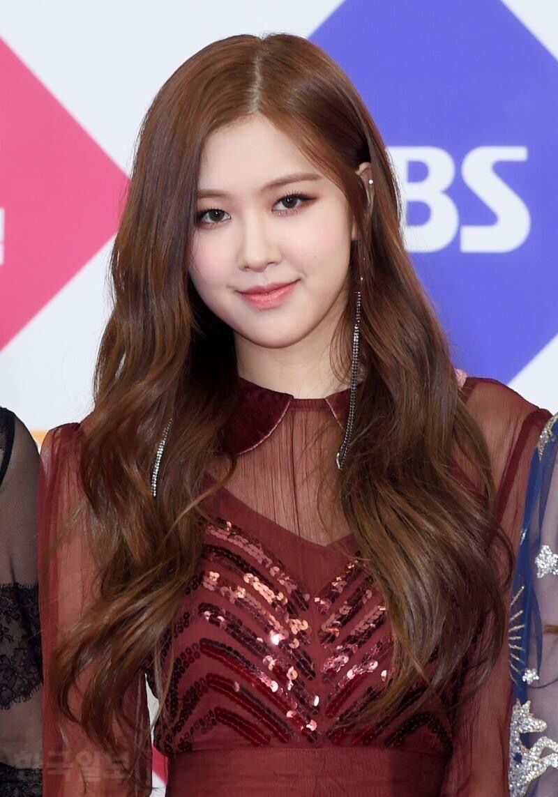 Which Hair Color Suits Rose The Best Rose Blackpink.