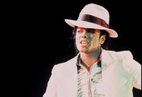 A live performance of "Smooth Criminal"