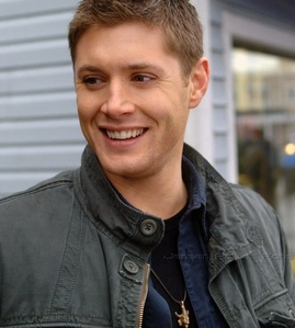  Who gave Dean Winchester his necklace?