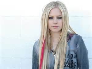  When was Avril Lavigne's birthday?