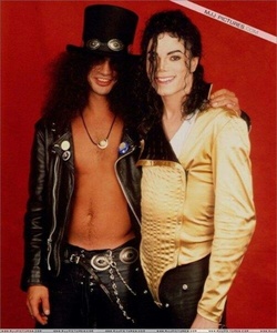  Who is this musician in the photograph with Michael Jackson