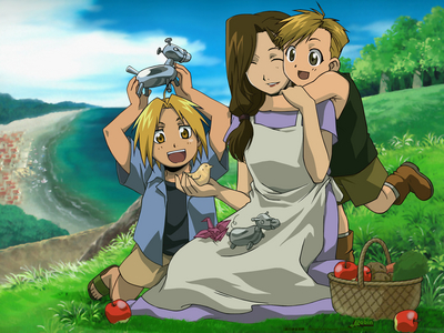 what is the name of edward and alphonse elric's mother...???