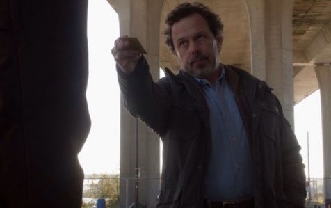  Metatron is handing Gadreel a card with whose name on it, that he must kill?