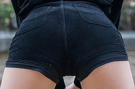  Guess Me From Behind Pop Quiz: Which sexy EXID member has this incredibly sexy butt?