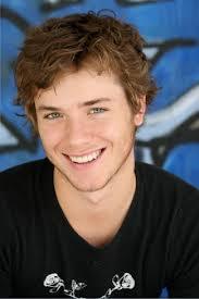  When was Jeremy Sumpter born on?