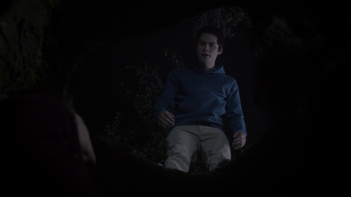  Who is Stiles looking at?