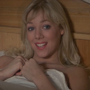 In which James Bond movie did Lynn-Holly Johnson play in ?