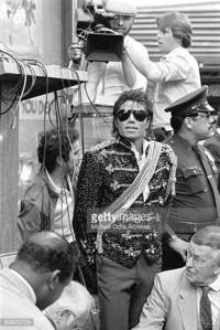  What tahun did Michael get a bintang on The Hollywood Walk Of Fame