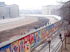 What year was the Berlin Wall torn down 