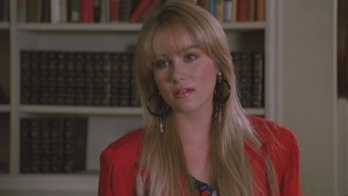 What is the name of the clothing company Christina Applegate applies to in 'Don't Tell Mom the Babysitter's Dead' ?
