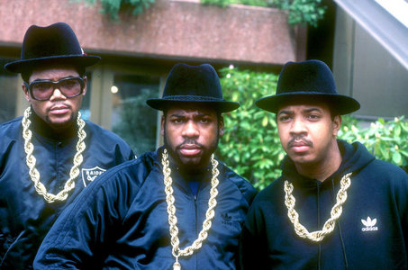 What year was Run DMC inducted into the Rock And Roll Hall Of Fame
