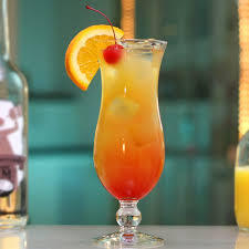  Name this cocktail beverage