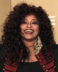  As a Дисней voice actress, Chaka Khan made her big screen debut as the voice of Henrietta in the 2020 Дисней Film, The One And Only Ivan