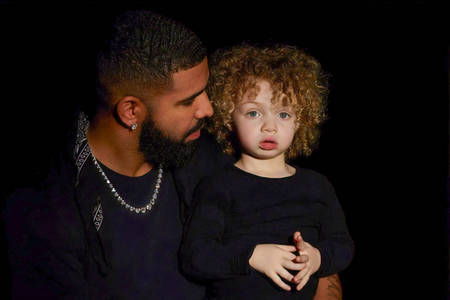 When was Drake’s son born?