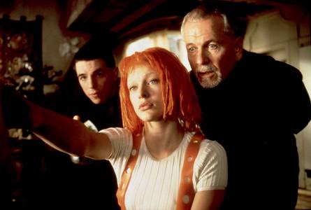  Where did Korben and Leeloo fly to?