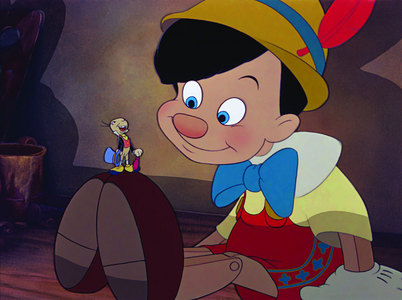  What character in the 1940 version of “Pinocchio” spoke a little Italian?