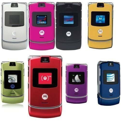 True or False? The Motorola Razr v3 was the best-selling cellphone in 2006.