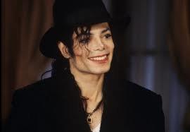  Michael was interviewed bởi veteran journalist, Barbara Walters, back in 1997
