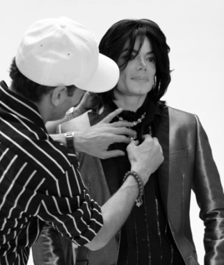  This photograph came from Michael's 2007 photoshoot for the December issue of "EBONY" magazine
