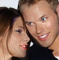  How many are 영화 with Ashley Greene and Kellan Lutz?
