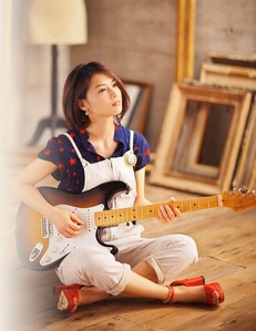  JPop singer YUI. Which BLEACH song does she perform?