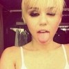 Miley Cyrus buffy_marta photo
