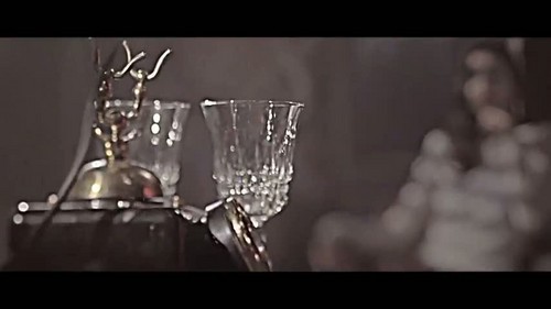  "That XX" 由 G-Dragon 音乐 video screencap