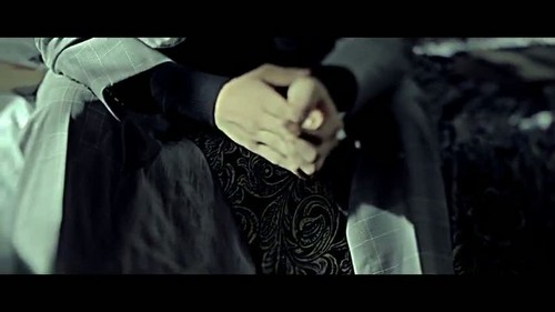 "That XX" kwa G-Dragon muziki video screencap