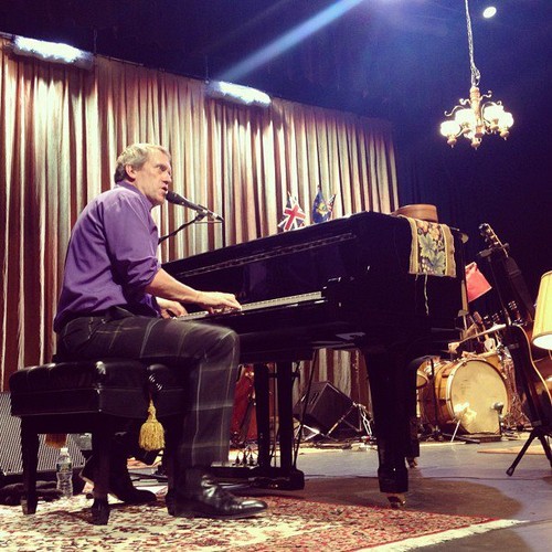  Hugh Laurie- সঙ্গীতানুষ্ঠান The Grand Ballroom at Manhattan Center Studios 10.09.2012