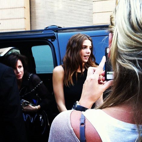  Ashley at the DKNY mostra for New York Fashion Week