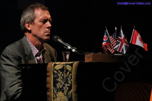  Hugh Laurie at Lifestyle Communities Pavilion in Columbus on 26 August 2012