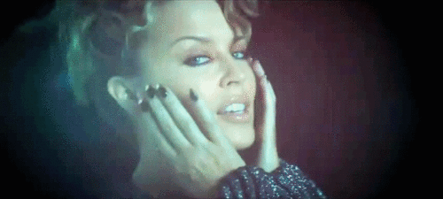 Kylie Minogue in ‘Get Outta My Way’ Musik video