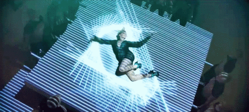  Kylie Minogue in ‘Get Outta My Way’ Musica video