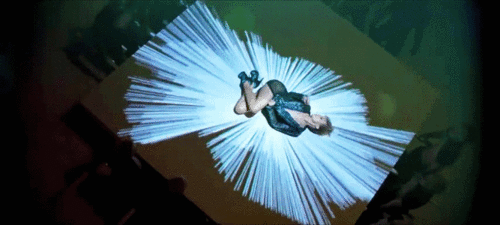  Kylie Minogue in ‘Get Outta My Way’ موسیقی video