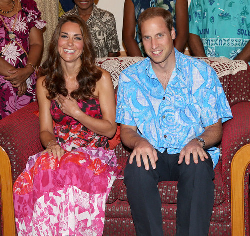  Prince William, Duke of Cambridge pose in traditional Island clothing