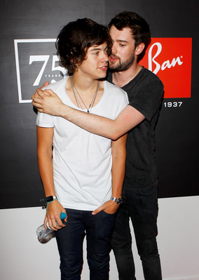  SEP 13TH - HARRY AT کرن, رے BAN'S 75TH ANNIVERSARY PARTY