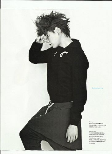 [SCANS] Super Junior Kyuhyun NYLON Magazine October Issue 09/18