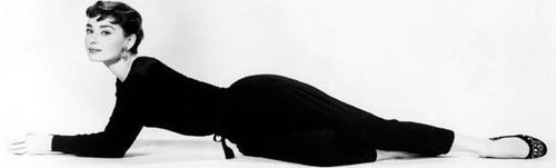  Audrey Hepburn in black