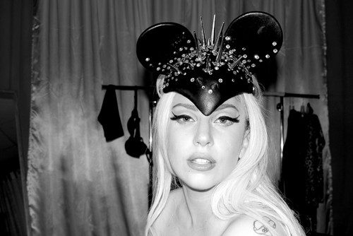 Gaga سے طرف کی Terry Richardson