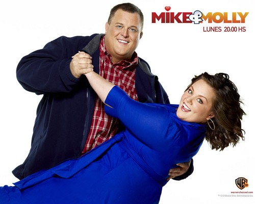 Mike & Molly Wallpaper
