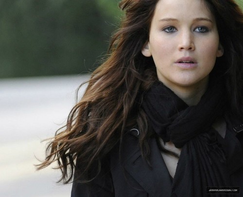  New promotional stills of Jenn as Tiffany in "The Silver Linings Playbook".