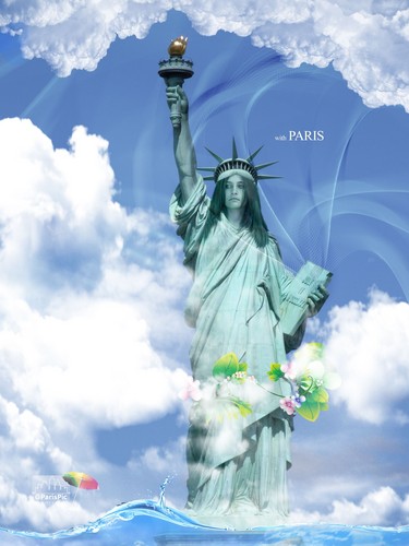  Paris Jackson The Statue Of Liberty (@ParisPic)