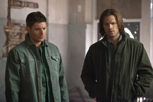  Supernatural - 8.02 - What's Up Tiger Mommy - Promotional Pics