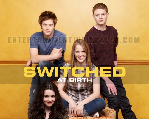  Switched at Birth kertas dinding