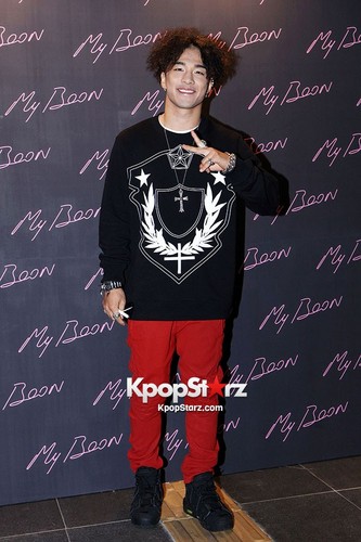  Taeyang at “My Boon x GD” Collaboration Launch Party (120920)