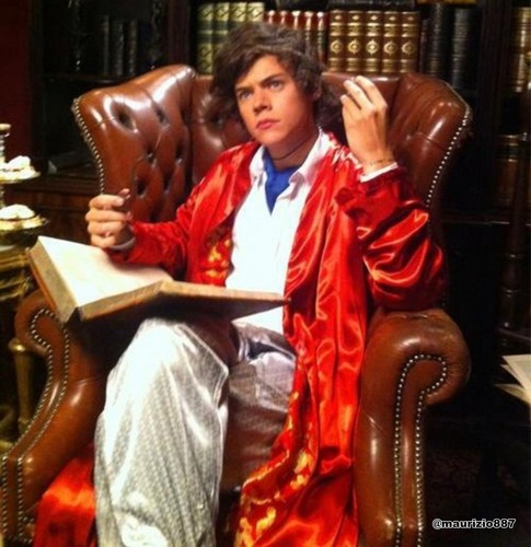  Harry Styles,personal picture 2012