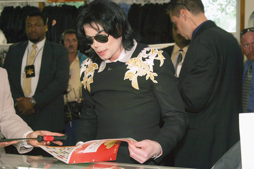  Michael Jackson: Going Back to Gary