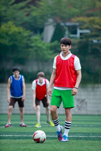  Minho in "To the beautiful you"
