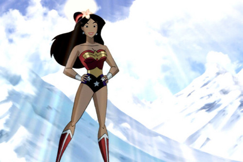  मूलन as Wonder Woman