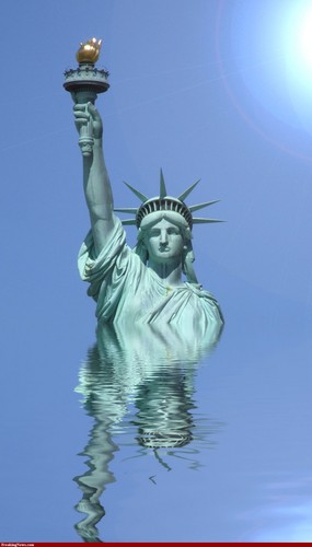  Statue of Liberty Under Water